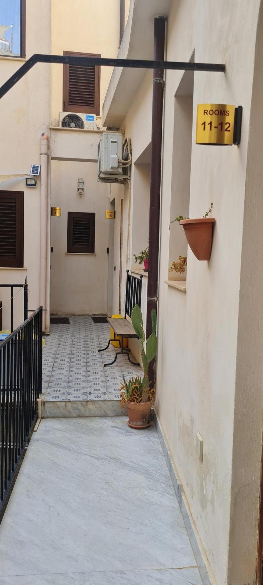 Il Museo Di Teresa Piazza Del Teatro Centrale Agrigento Luaran gambar